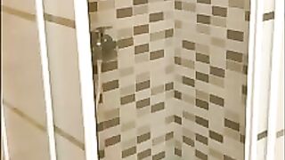 Naked girl poops in the shower
