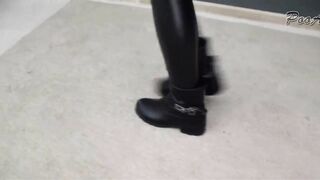 Scat slut pooping hard turd for slave