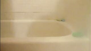 Phat big belly bbw lady shitting