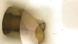 Amateur hot milf and toilet poop
