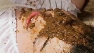 It's all in the family 3 - EroProfile