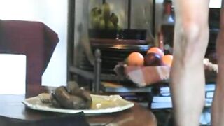 Latina make big turd on the plate