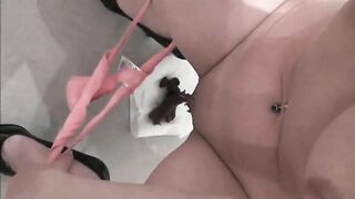 Juicy big boobs brunette milf poops