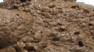 Milf in stockings poop hard