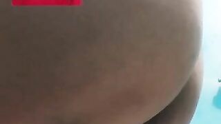 Latina hot ass milf poops