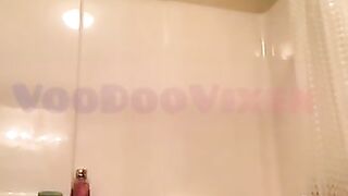 Meaty blonde beauty showing her poop