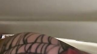 Amateur chubby ass milf poops