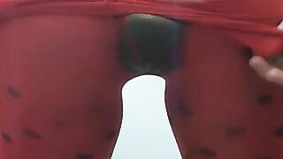 Pantypoop in red pantyhose