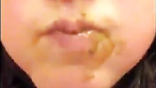 Amateur gal eating her shit