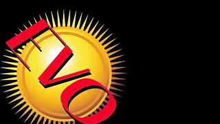 Brunette Asian gal with trimmed pussy dropping shit