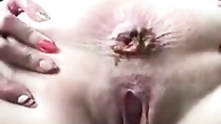 Blonde English spreads for shit