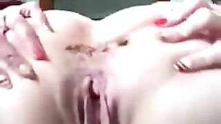 Blonde English spreads for shit