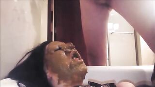 Gorgeous curvy busty lady taking fresh shit