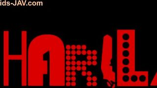 Cute round Jap teen girl shitting