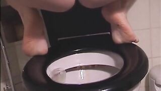 Girl on period shit and piss closeup