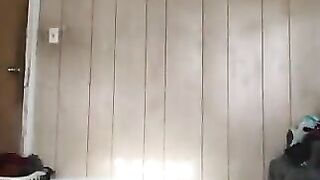 Amazing big black booty lady poop splash