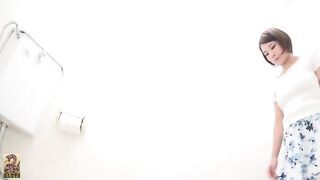 Nice lovely booty poops nice shit