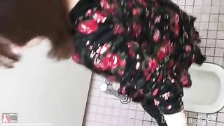 Uncensored Japanese massive shitting