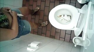 Wife caught shitting diarrhea in the public toilet