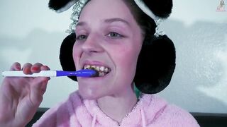 Teen Gal Brushes Her Teeth With feces