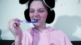 Teen Gal Brushes Her Teeth With feces