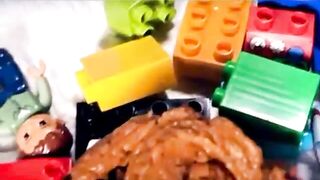 Nasty brunette babe pushing lovely load on the floor