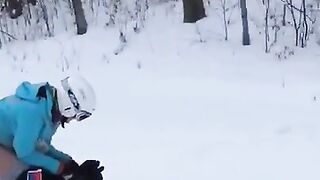 Amateur girl Ski poop