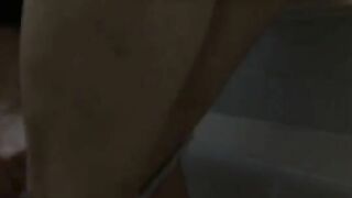 Gorgeous round ass thai lady poops