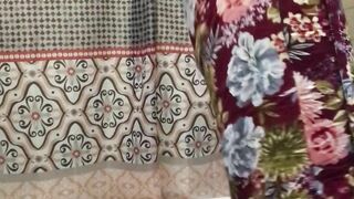 Yummy inked ebony babe dropping shit