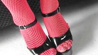 Alexa Lynn pleasing black cock