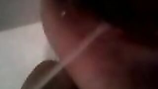 Big pussy lips pissing amateur