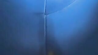 Blue leggings and hot shit