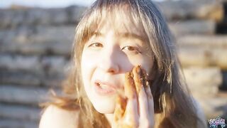 Compilation Brown on the logs