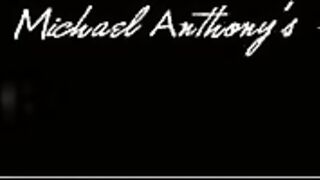 Busty babe Candle boxx masturbates and peeing