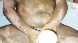 Dirty lady shit smearing