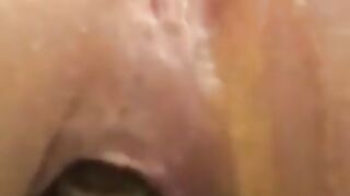 Wet and pooping asshole