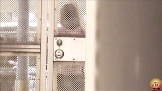 Yummy Japanese girl shitting on the street