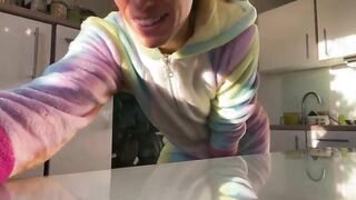 Pee and poop show in the kitchen