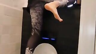 Pooping game goes horribly wrong