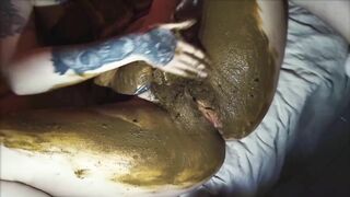 Scat Queen Betty In Heavy Shit Fuck