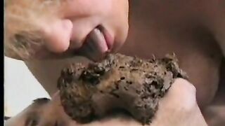 Slutty lady dropping shit on her girlfriend