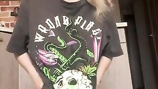 Busty girlfriend smearing shit on her tits