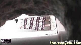 Spying on asian girls while pooping