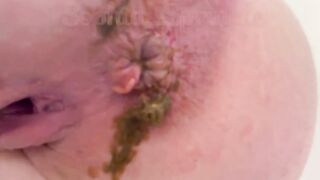 She takes three huge shits