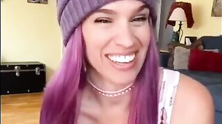 AMATEUR SCAT SLUTS TALK DIRTY AS THEY SHIT COMPILATION - Ero