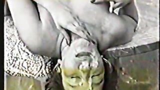 Piss threesome with sexy Retro babe