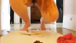Girl shit and spread poo all over her sexy body