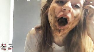 Cute blonde teen girl smearing shit