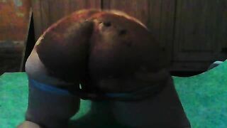 Oldie smearing shit on ass