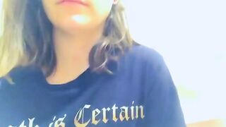 Wife spread her beautiful pussy